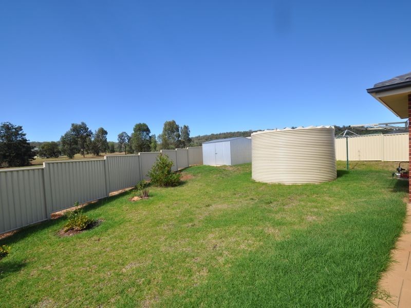 7 Waratah Close, Gunnedah NSW 2380