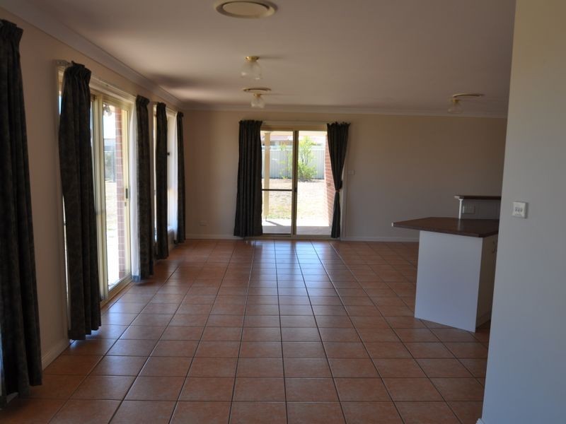 22 Banksia Place, Gunnedah NSW 2380