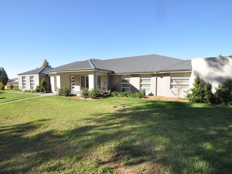1 TALLOWWOOD DRIVE, Gunnedah NSW 2380