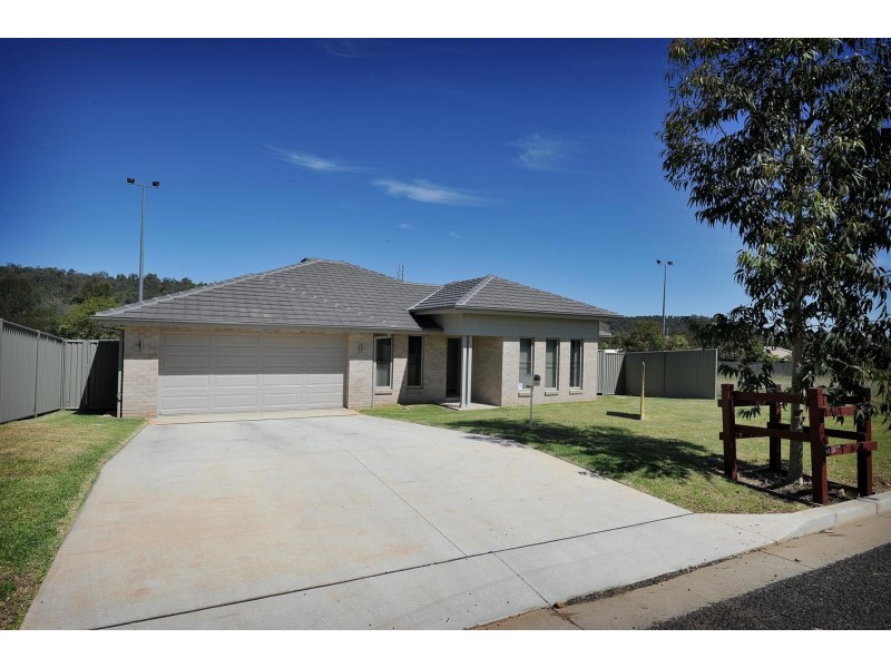 12 Bottlebrush Avenue, Gunnedah NSW 2380