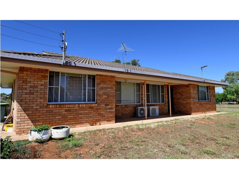 Unit 1,2,3/84 Lynn Street, Boggabri NSW 2382