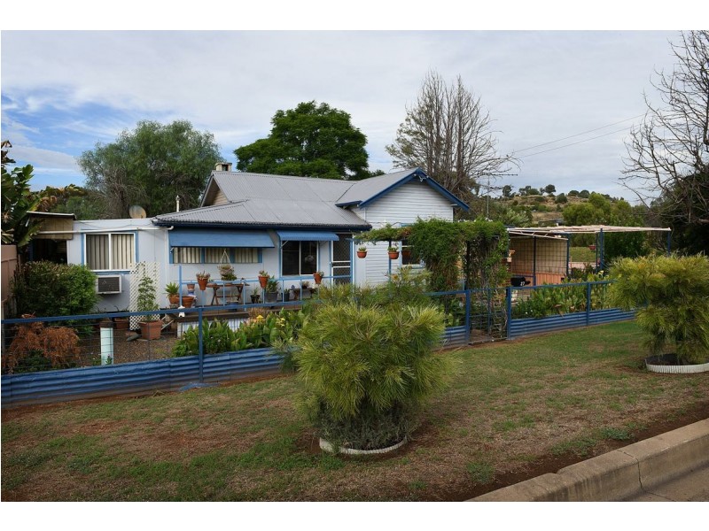 27 Conadilly street, Gunnedah NSW 2380