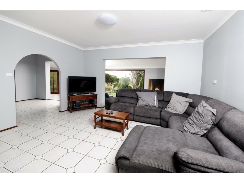 24 Hunts Road, Gunnedah NSW 2380