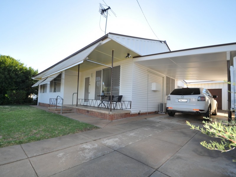 24 Stewart Street, Gunnedah NSW 2380