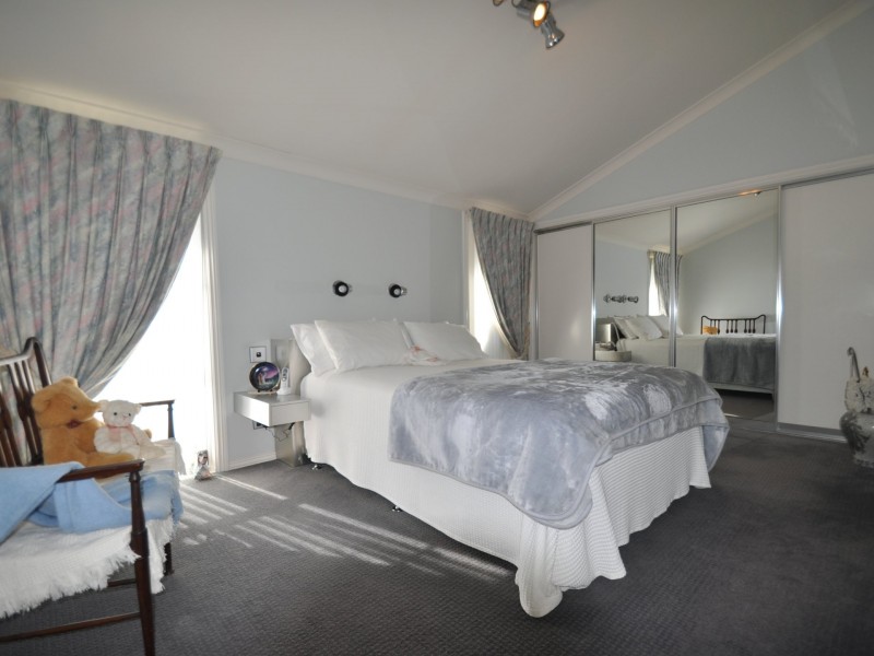 12 Anderson Place, Gunnedah NSW 2380