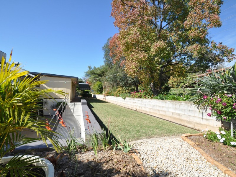 12 Anderson Place, Gunnedah NSW 2380