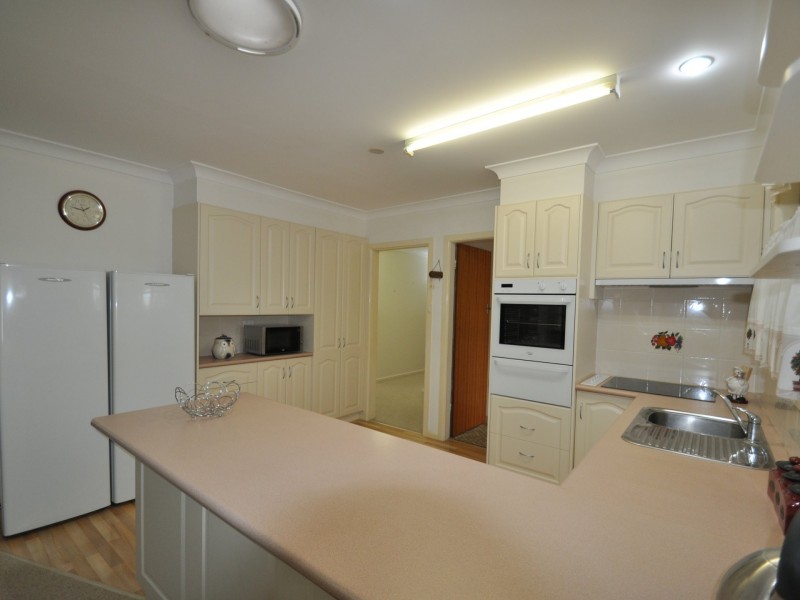 42 Bridge Street, Gunnedah NSW 2380