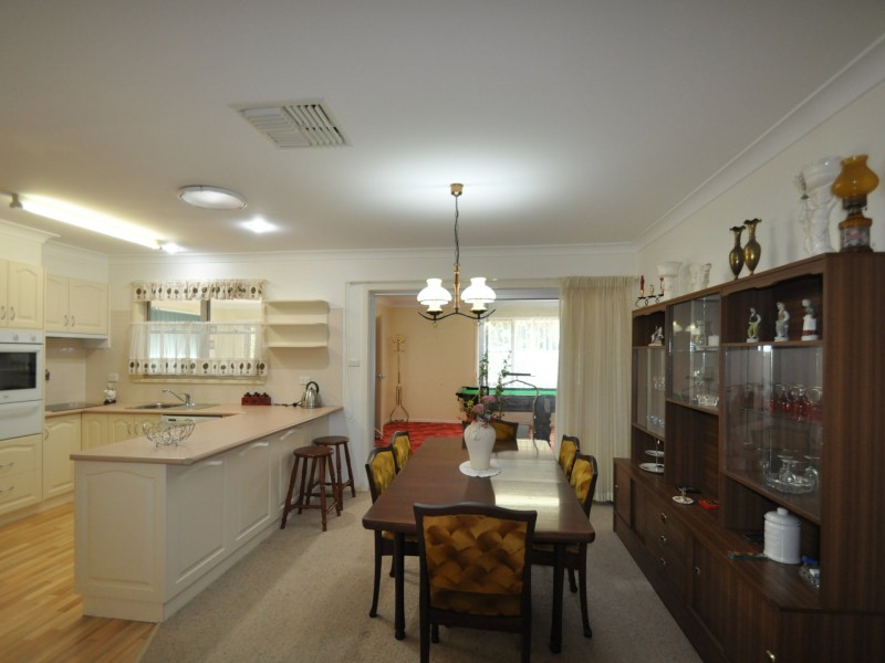 42 Bridge Street, Gunnedah NSW 2380