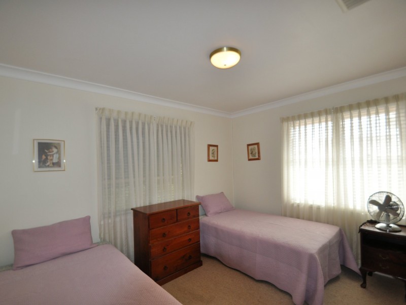 42 Bridge Street, Gunnedah NSW 2380