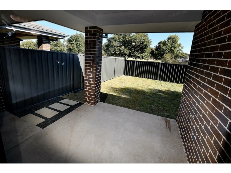 1/2 Bottlebrush Avenue, Gunnedah NSW 2380