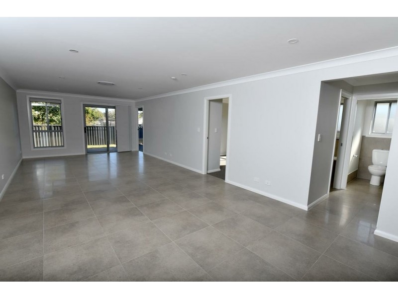 1/2 Bottlebrush Avenue, Gunnedah NSW 2380