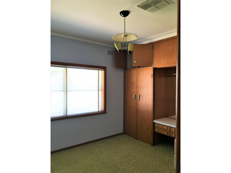 70 Edward Street, Gunnedah NSW 2380