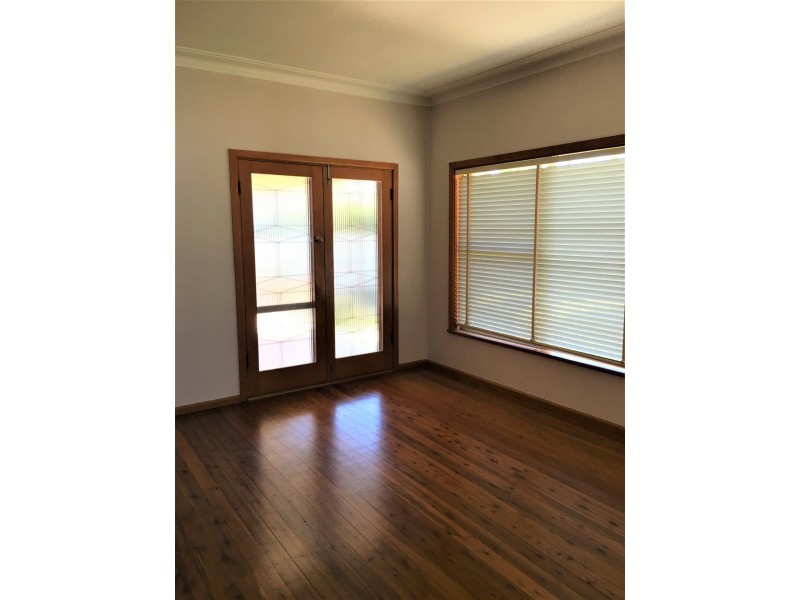 70 Edward Street, Gunnedah NSW 2380