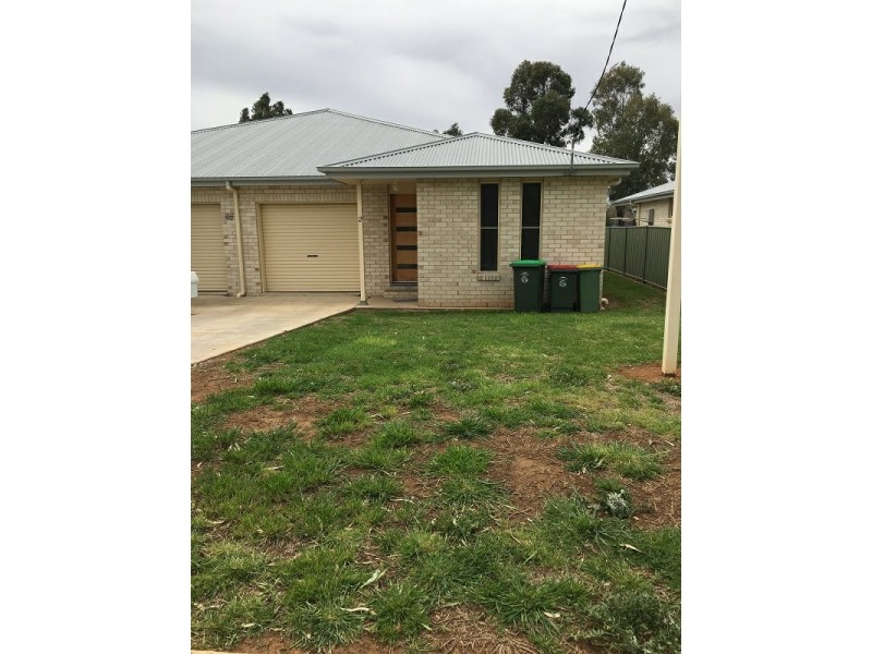 2/146 Little Bloomfield St, Gunnedah NSW 2380