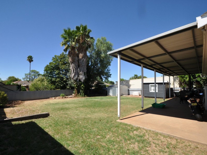 25 Pike Street, Gunnedah NSW 2380