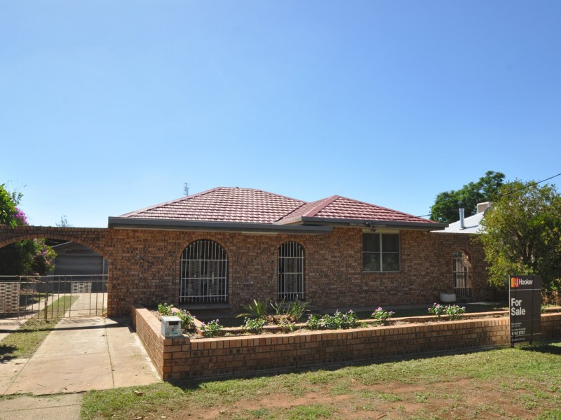 8 Euroa Street, Gunnedah NSW 2380
