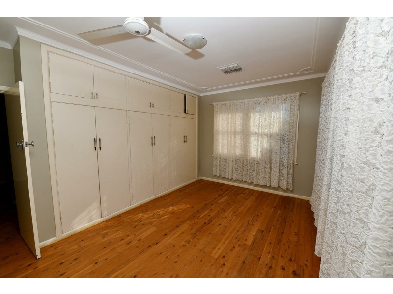 69 View St, Gunnedah NSW 2380