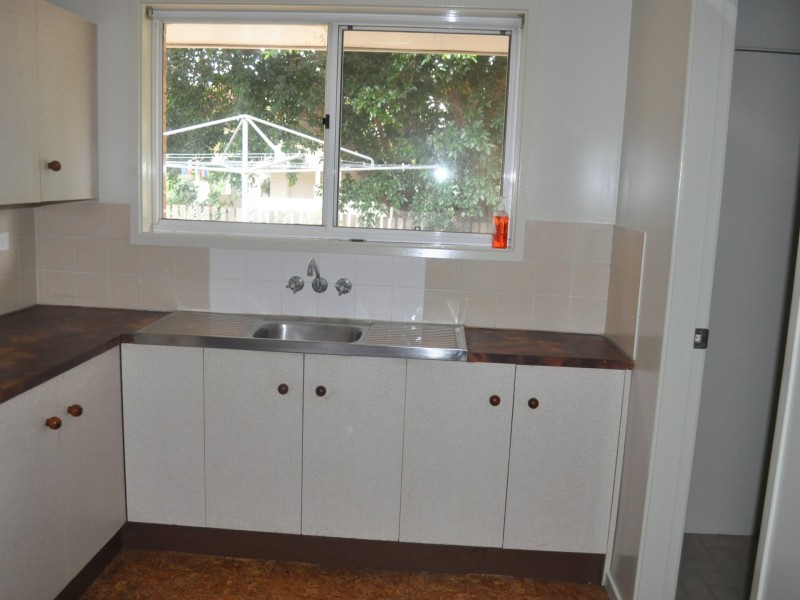 2 74 George Street, Gunnedah NSW 2380