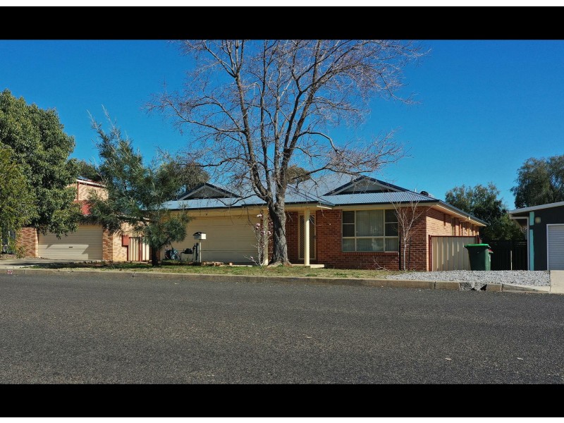 19 Hinton Drive, Gunnedah NSW 2380