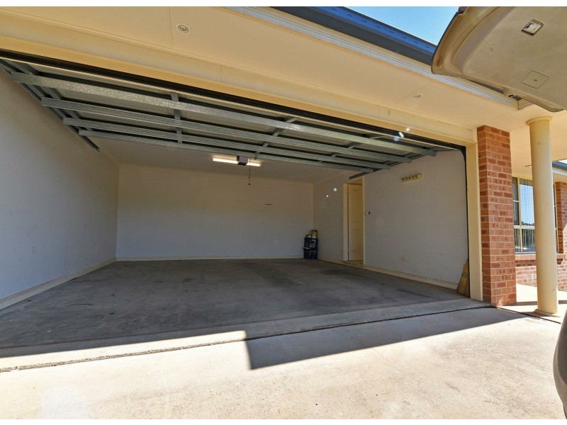 19 Hinton Drive, Gunnedah NSW 2380