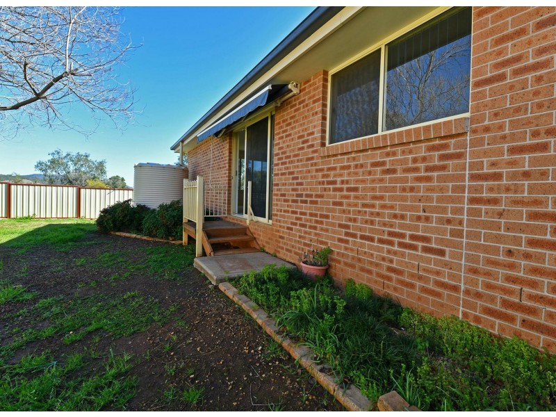 19 Hinton Drive, Gunnedah NSW 2380