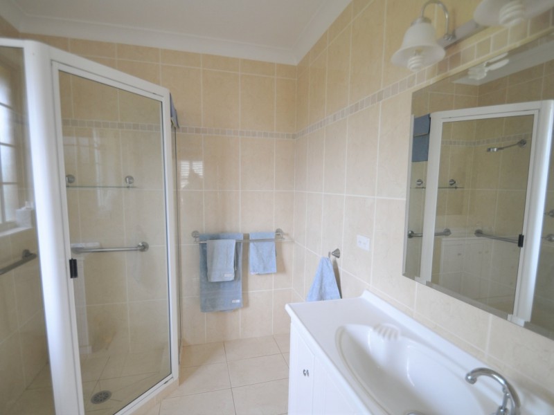 27 Jensen Street, Gunnedah NSW 2380