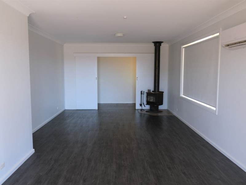 - “Millimbri”, Oxley Highway, Mullaley NSW 2379