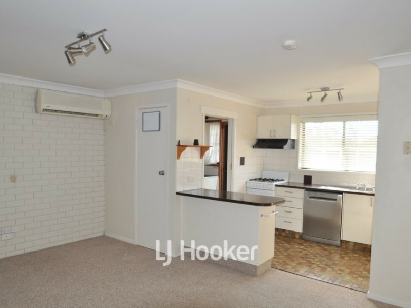 2/182 Bloomfield Street, Gunnedah NSW 2380