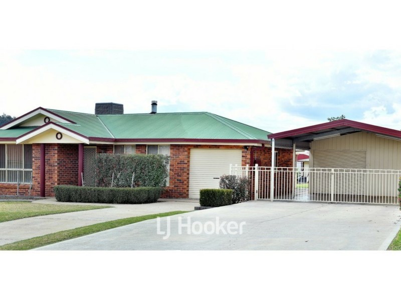 10 Banksia Place, Gunnedah NSW 2380