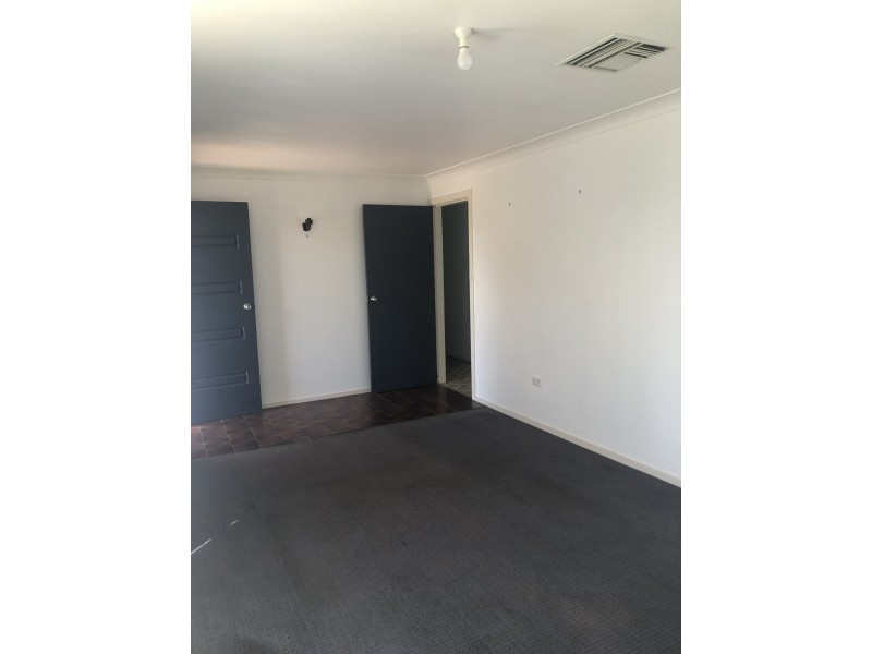 10 Baldwin Place, Gunnedah NSW 2380