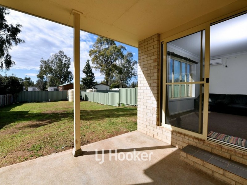 Unit 1 & 2/146 Little Bloomfield, Gunnedah NSW 2380
