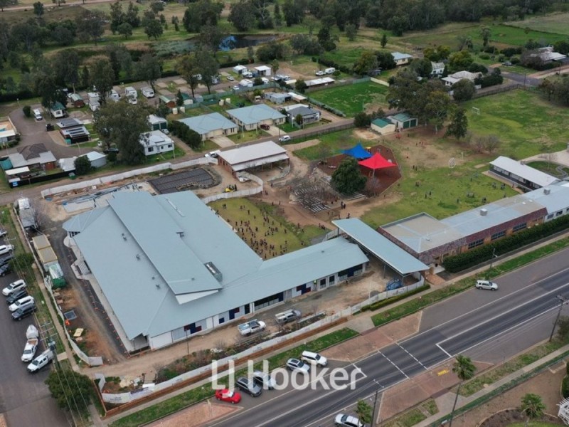 Unit 1 & 2/146 Little Bloomfield Street, Gunnedah NSW 2380