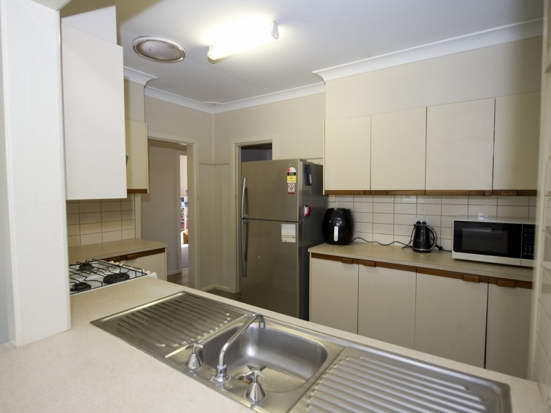 11 Hopedale Avenue, Gunnedah NSW 2380