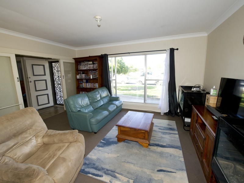 11 Hopedale Avenue, Gunnedah NSW 2380
