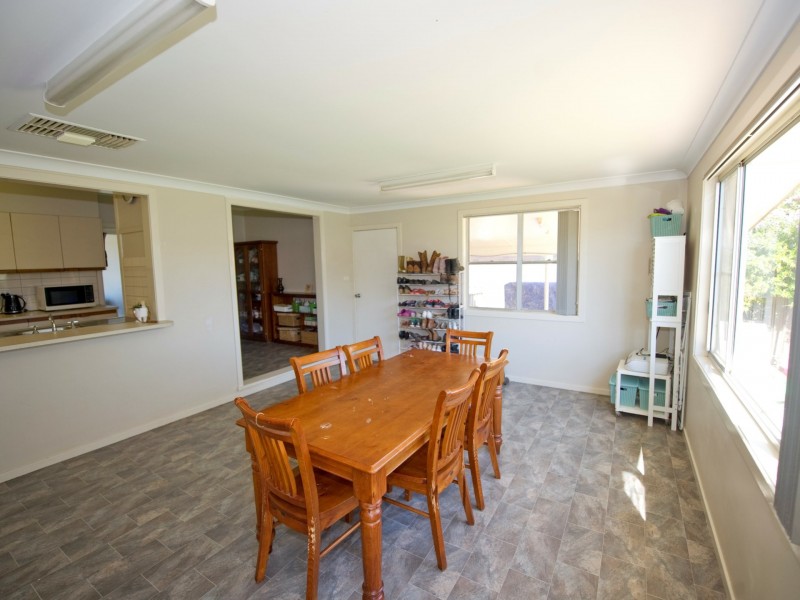 11 Hopedale Avenue, Gunnedah NSW 2380