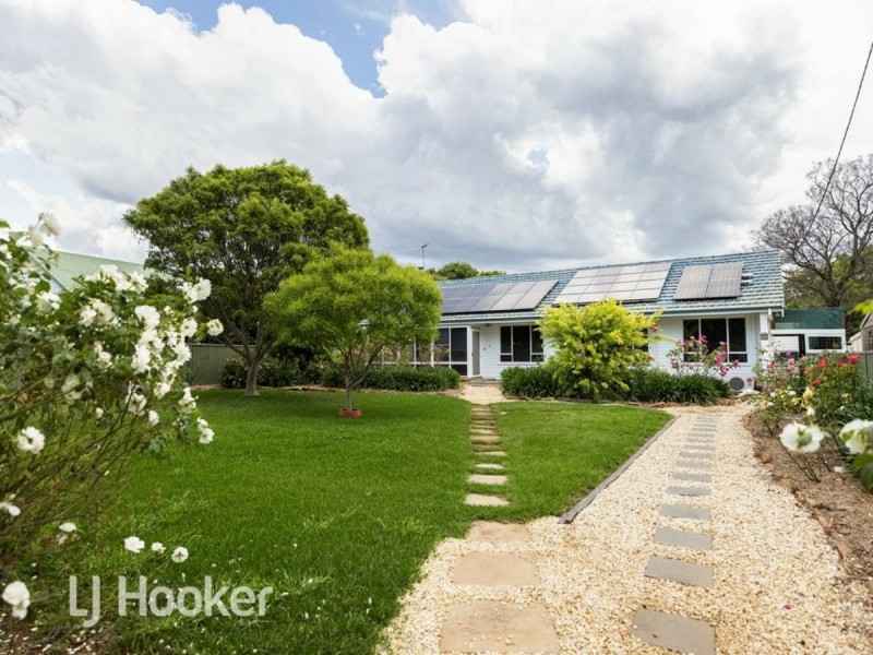 5 Eighth Division Memorial Avenue, Gunnedah NSW 2380