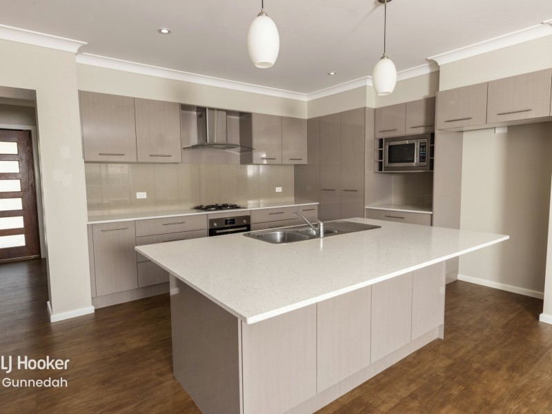 6 Tallowwood Drive, Gunnedah NSW 2380