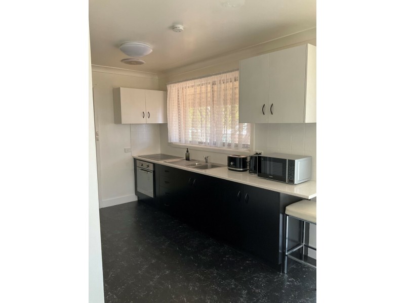 24 Palmer Crescent, Gunnedah NSW 2380