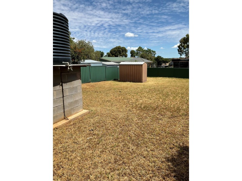 24 Palmer Crescent, Gunnedah NSW 2380