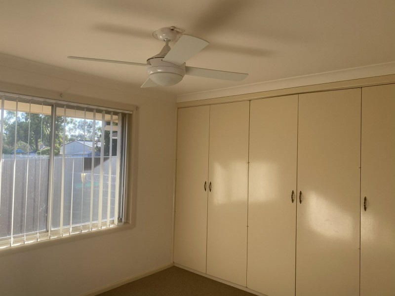 2/8 Hinton Drive, Gunnedah NSW 2380