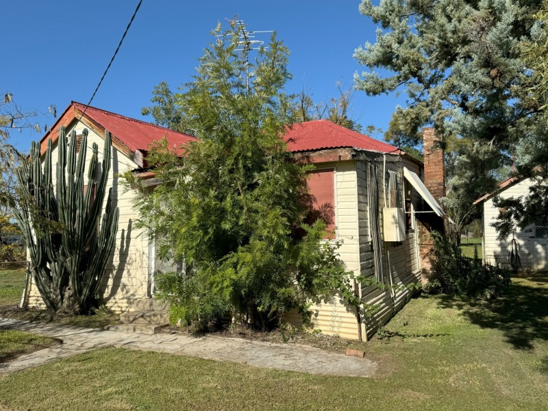 73 Maitland Street, Gunnedah NSW 2380