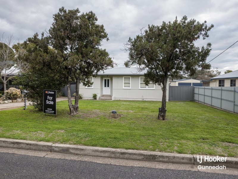 93 View Street, Gunnedah NSW 2380