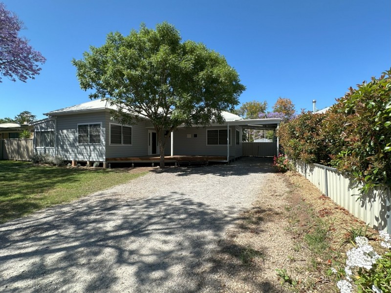 17 Reservoir Street, Gunnedah NSW 2380