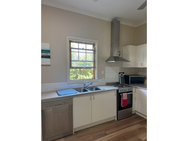 17 Marquis Street, Gunnedah NSW 2380