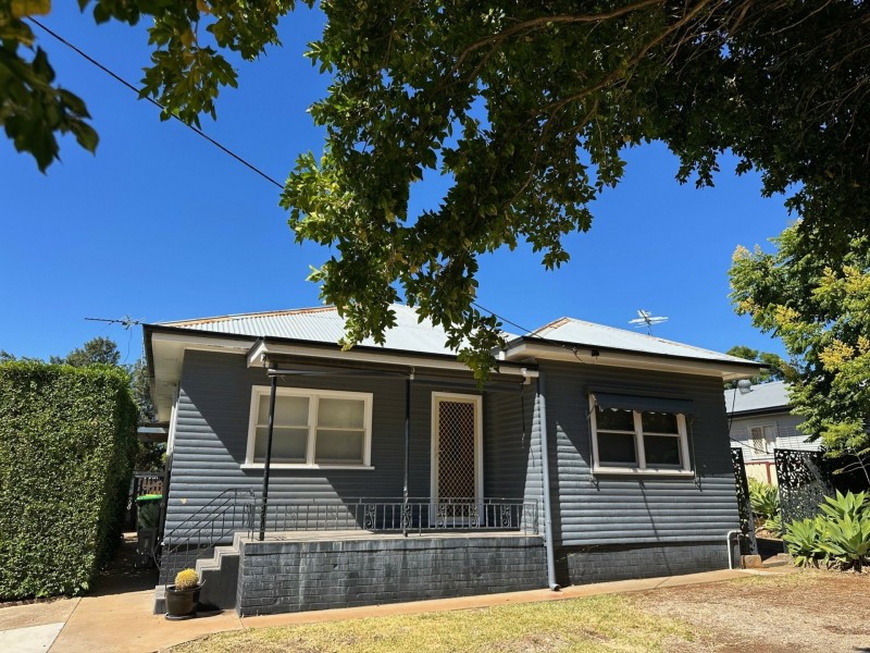 12 Albion Street, Gunnedah NSW 2380