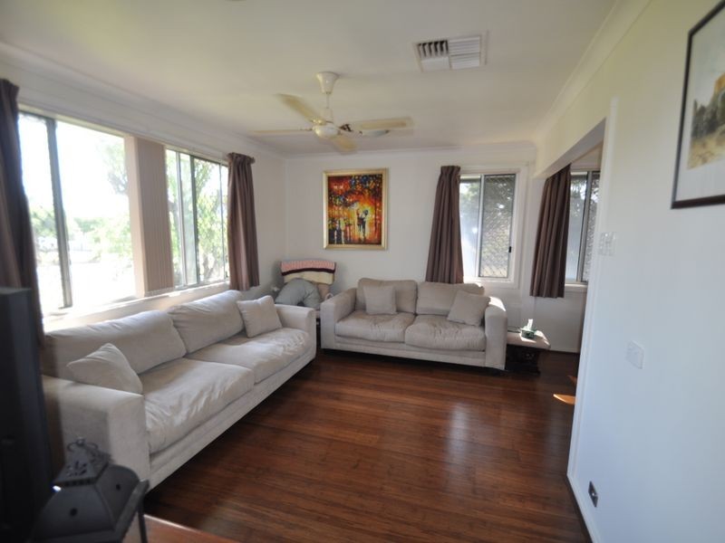59 High St, Gunnedah NSW 2380