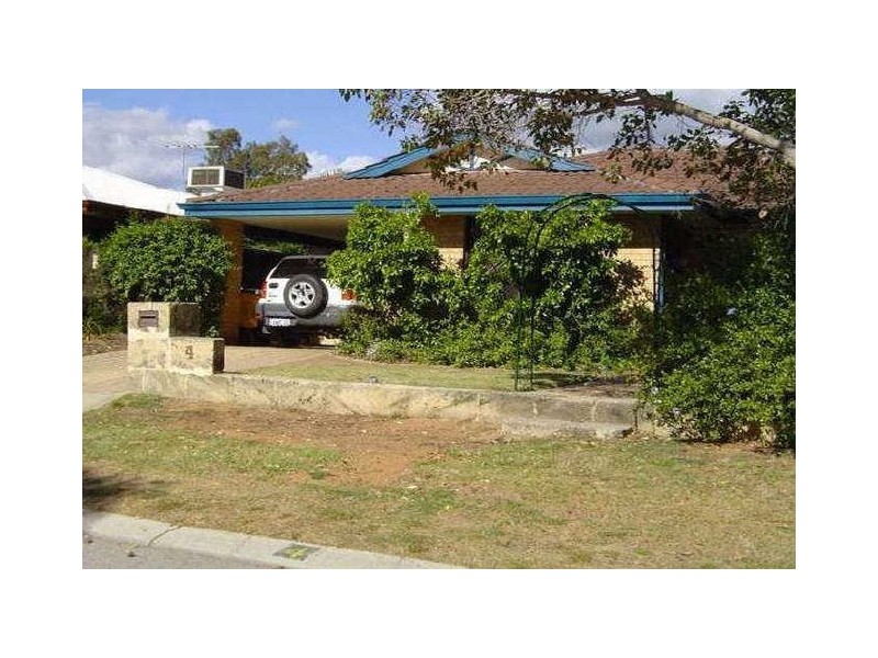 4 Hindoo Elbow, Stratton WA 6056