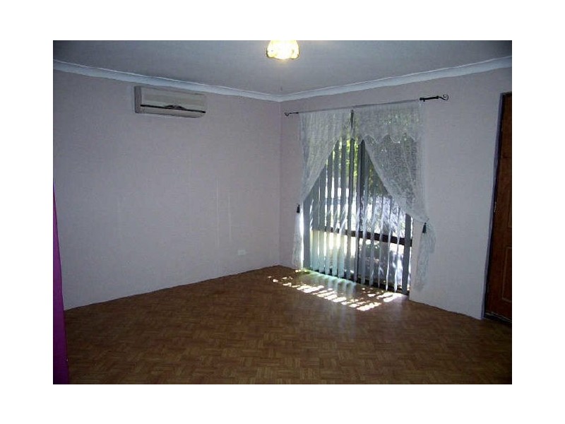 4 Hindoo Elbow, Stratton WA 6056