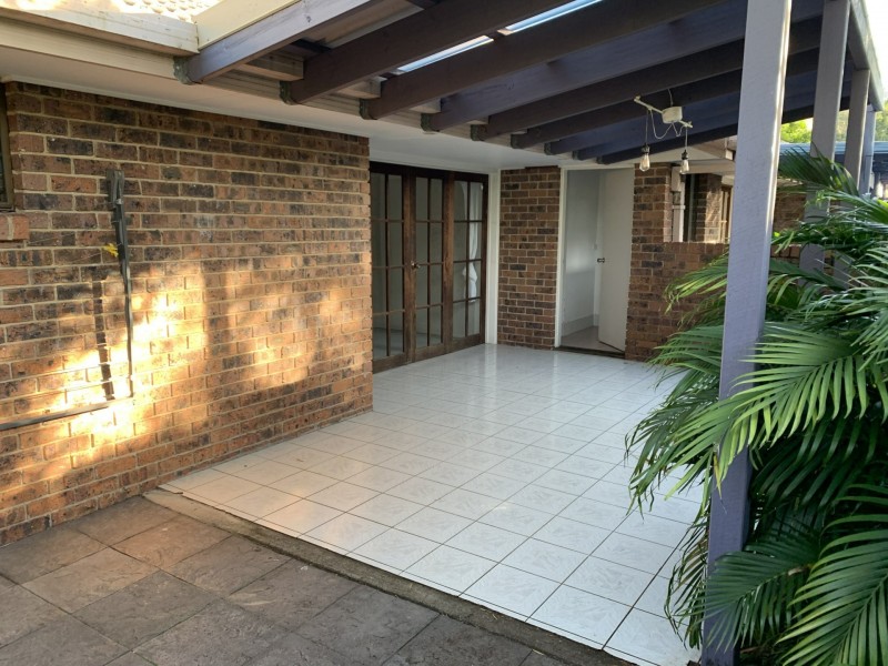 1 Oak Court, Suffolk Park NSW 2481