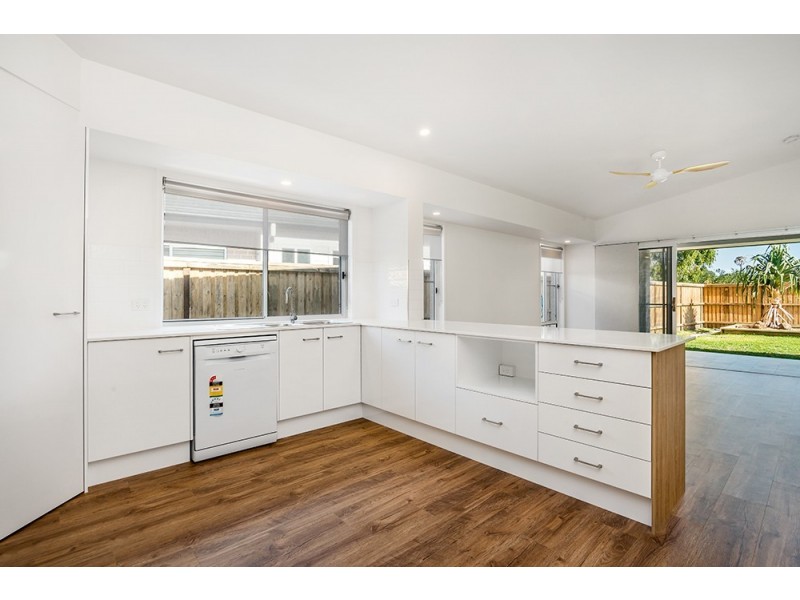 2/114 Beech Drive, Byron Bay NSW 2481